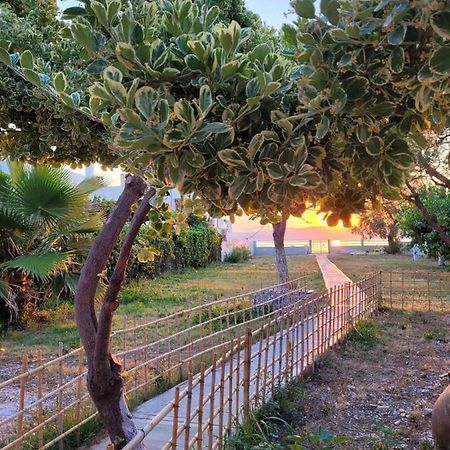 Villamare Nerántza Buitenkant foto